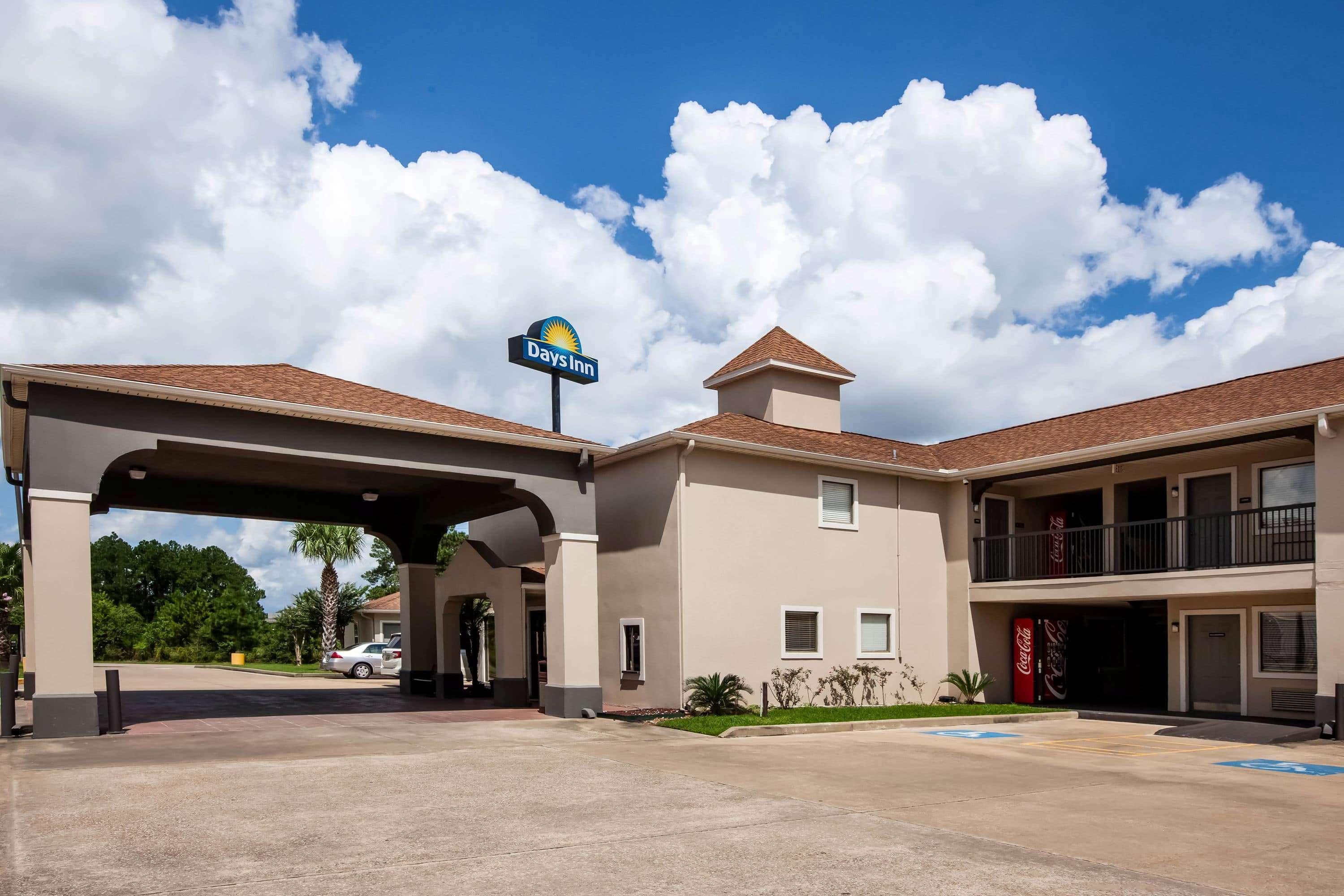 Days Inn By Wyndham Sulphur La Exterior photo
